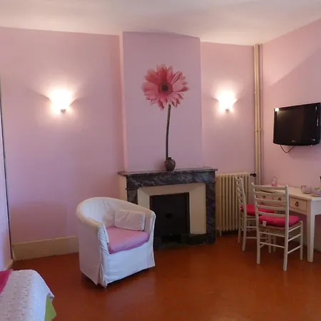 Mas Moise Bed & Breakfast Sauve