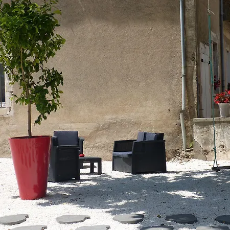 Mas Moise Oda ve Kahvaltı Sauve