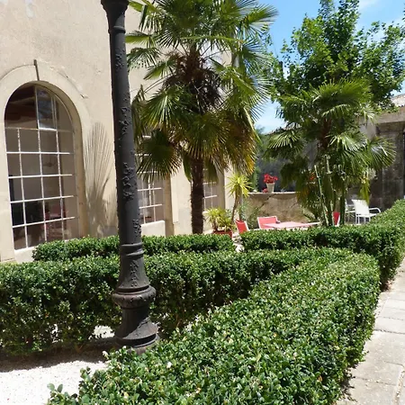 Oda ve Kahvaltı Mas Moise