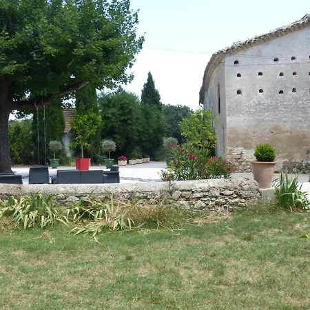 Mas Moise Oda ve Kahvaltı 2*